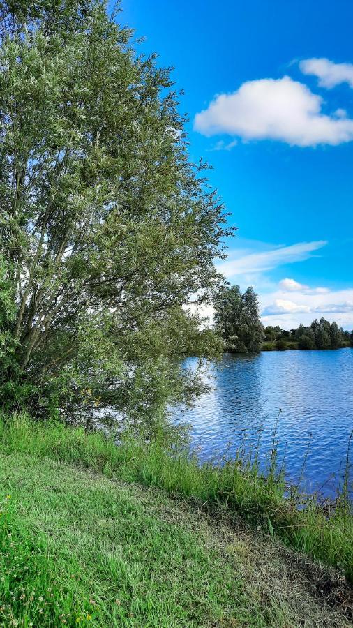 Le Cottage Du Parc Chambeon Ngoại thất bức ảnh
