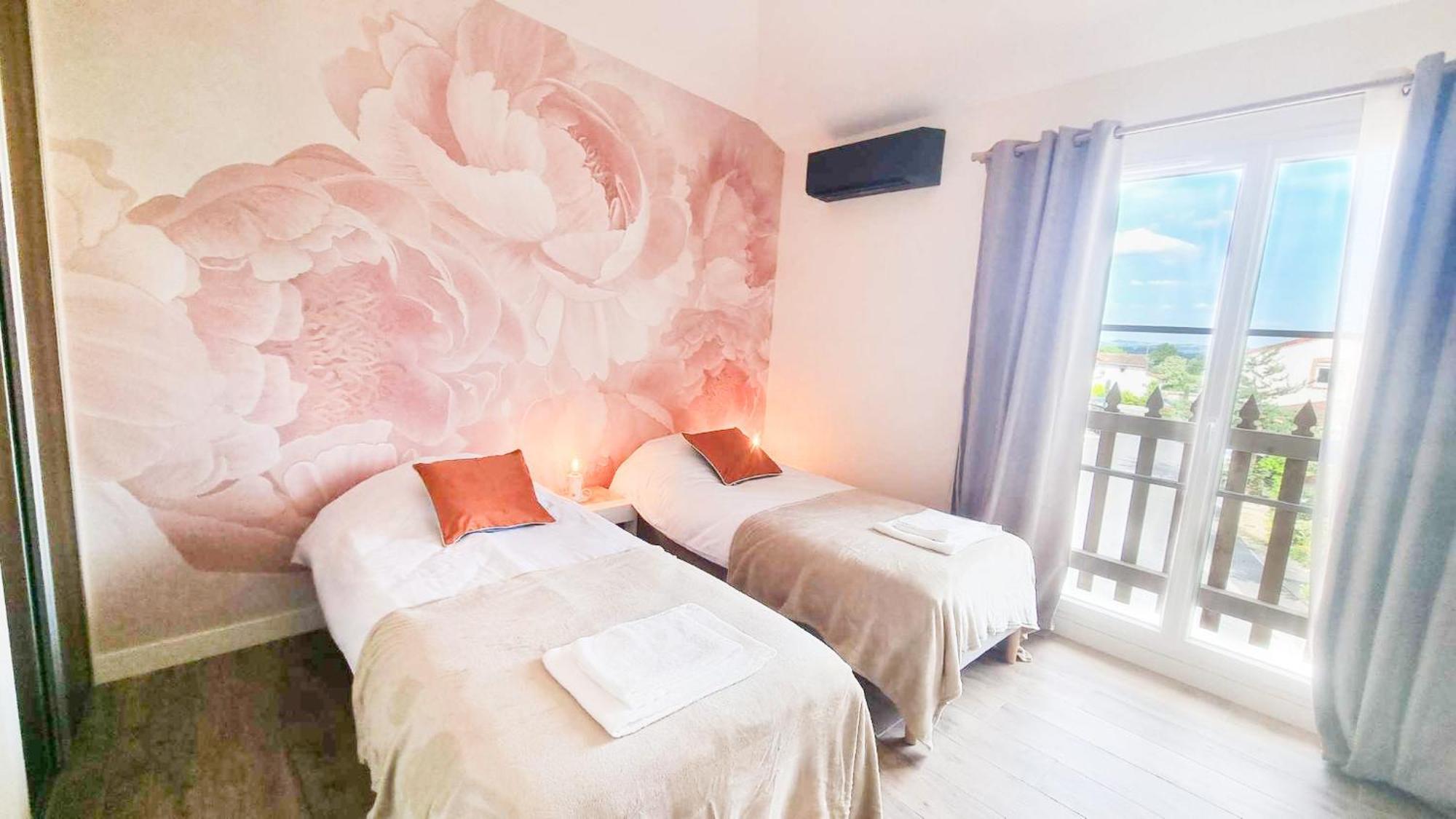 Le Cottage Du Parc Chambeon Ngoại thất bức ảnh
